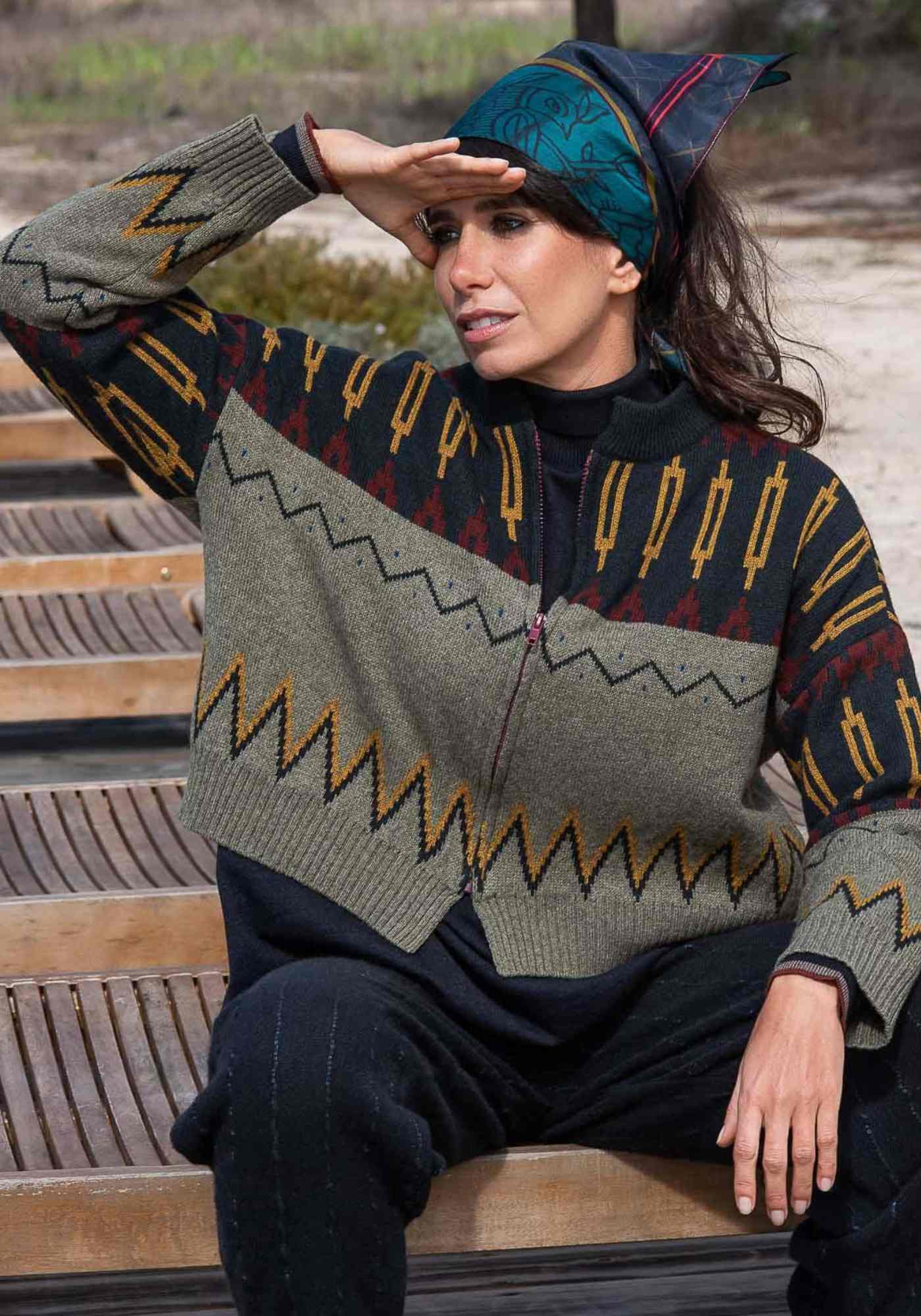 Bolero Moss Zip Dark Night - Traces of Me